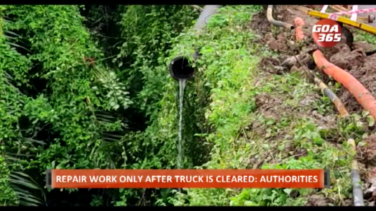 CONTAINER ACCIDENT LEAVES LOCALS WITHOUT WATER
